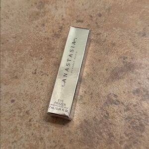 5/$25 Anastasia water resistant eye primer